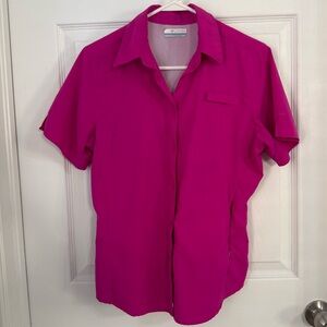 Gently Used Women’s Columbia Button up